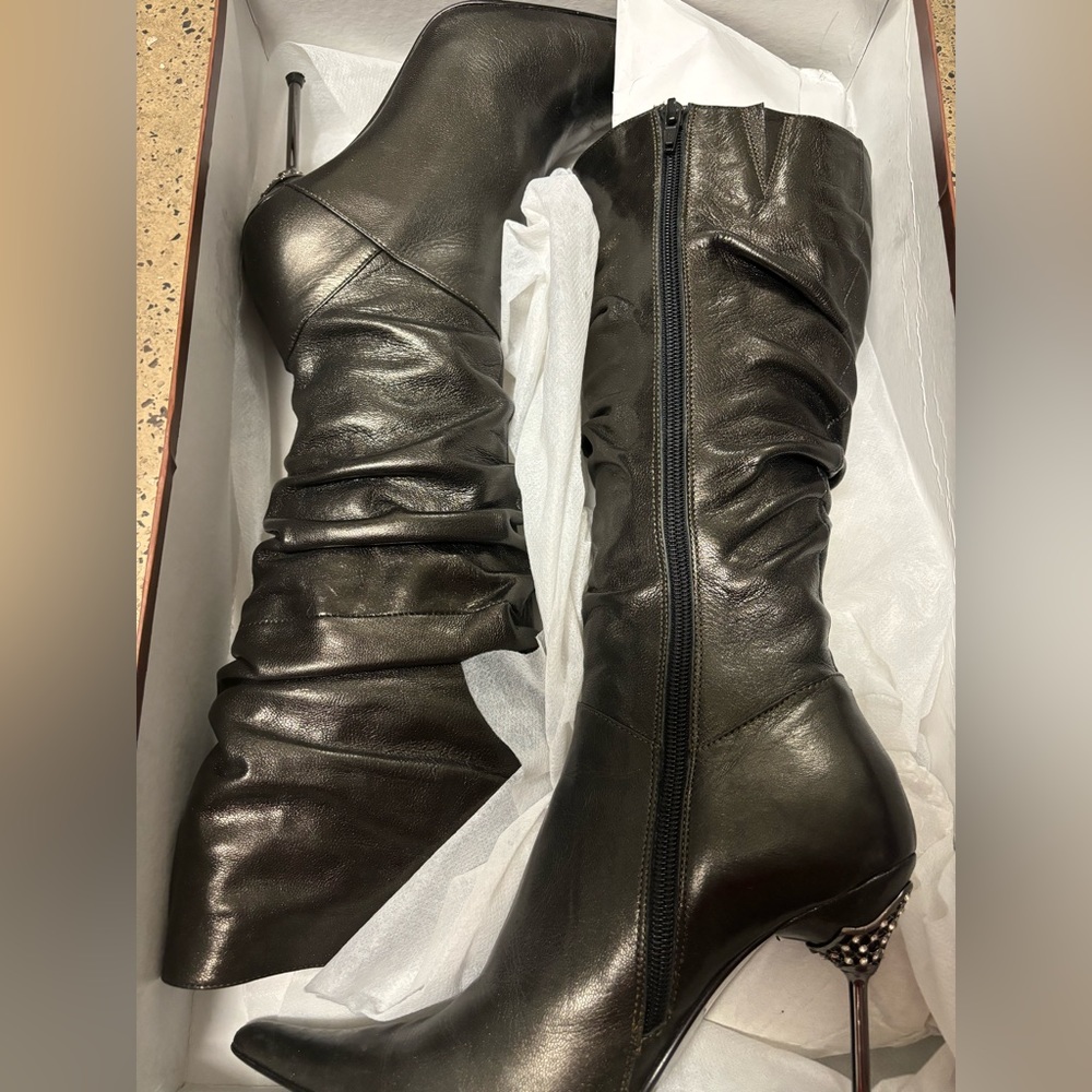 Marciano heeled metallic boots size 6